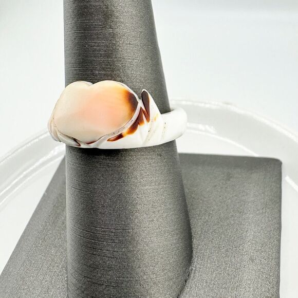 Vintage Heart Shell Ring Beachy Chic Retro Glam Vacation Unique Gift Ocean - Picture 9 of 11